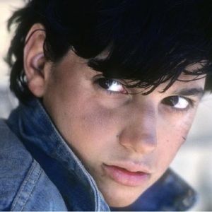 Meet your Posher, Johnny